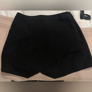 BCBG Envelope Skirt size 2